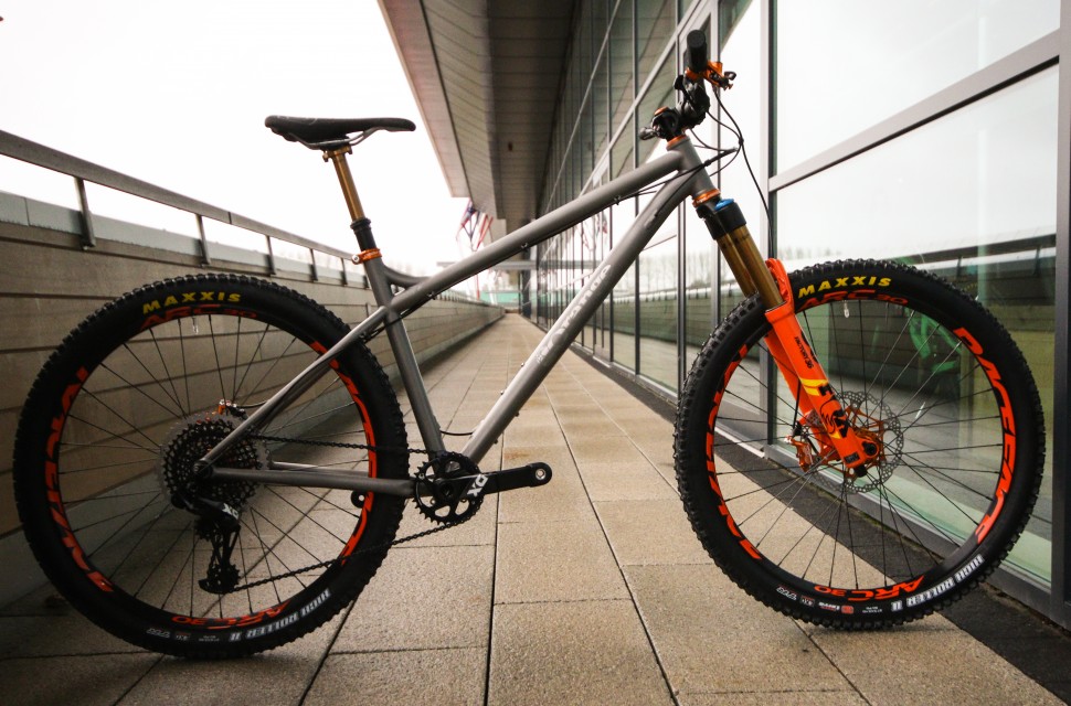 Orange hardtail sales mtb